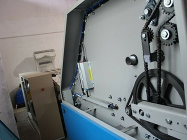 采用單片機控制,觸摸屏顯示 采用單片機控制,觸摸屏顯示